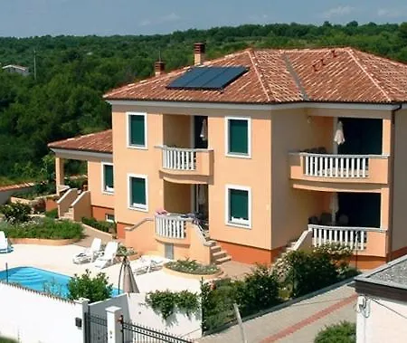 With A Swimming Pool - Diklo, - 5774 *