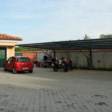 With A Swimming Pool - Diklo, - 5774 *