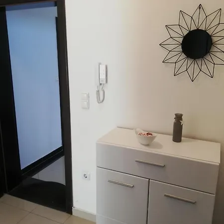 Family-friendly With Swimming Pool - Diklo, - 5774 דירה *