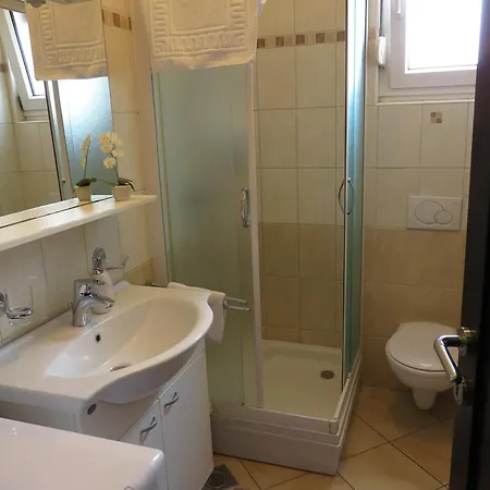 דירה Family-friendly With Swimming Pool - Diklo, - 5774 זאדאר