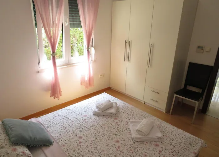 Family-friendly With Swimming Pool - Diklo, - 5774 *