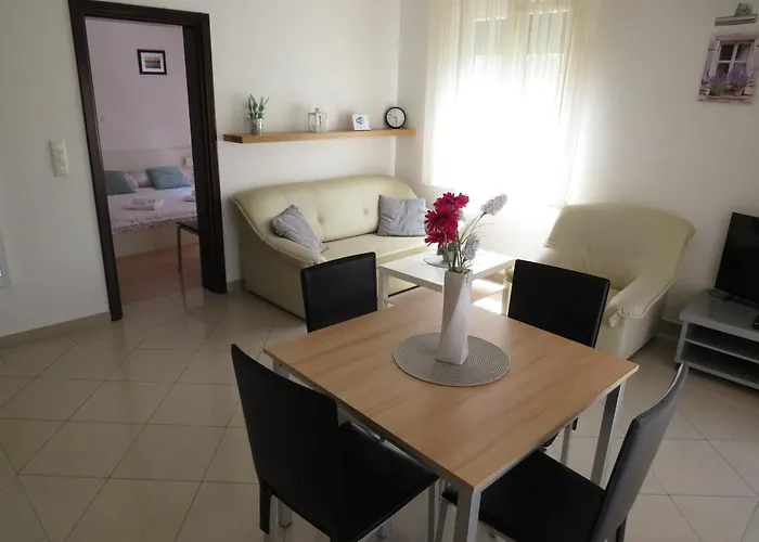 Family-friendly With Swimming Pool - Diklo, - 5774 Lejlighed Zadar