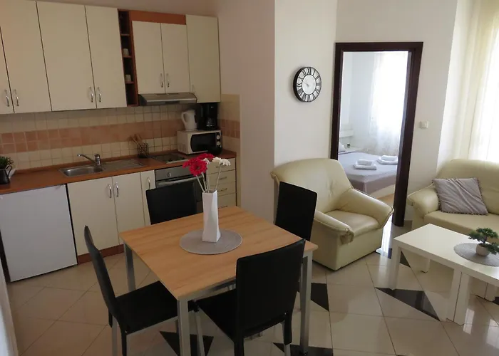 Апартаменты Family-friendly With Swimming Pool - Diklo, - 5774 *