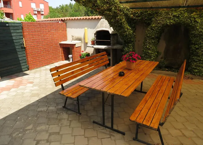 Family-friendly With Swimming Pool - Diklo, - 5774 *